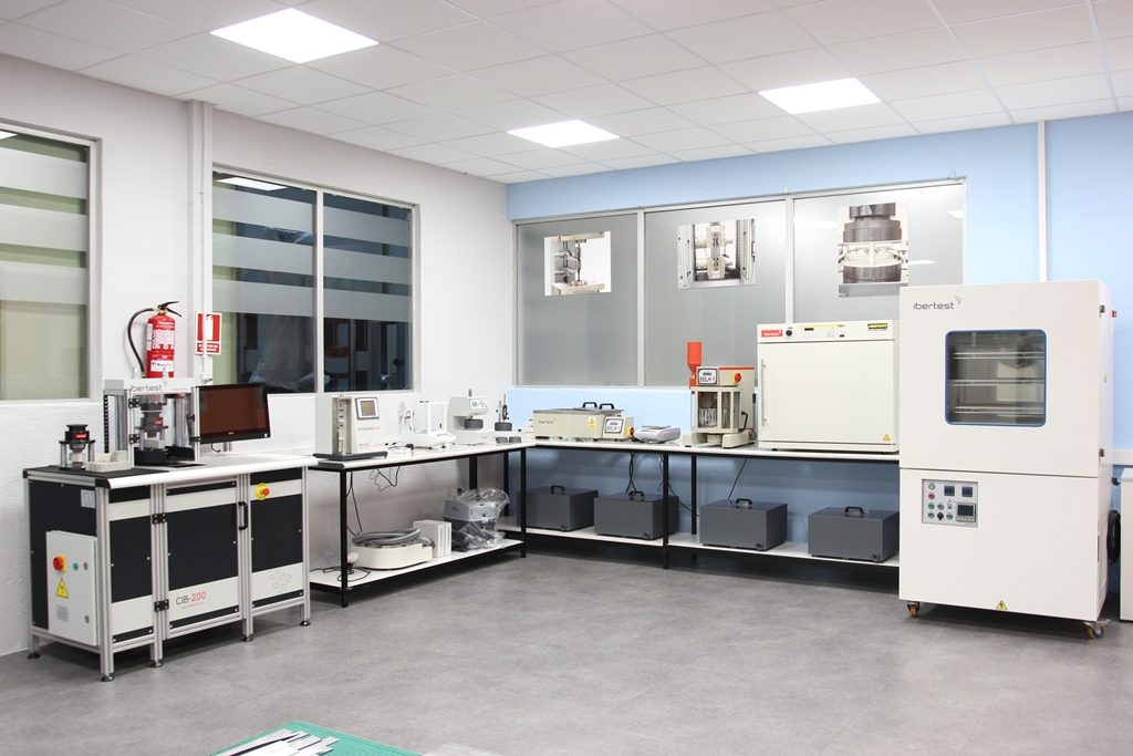 Sala de exposiciones - Cementos